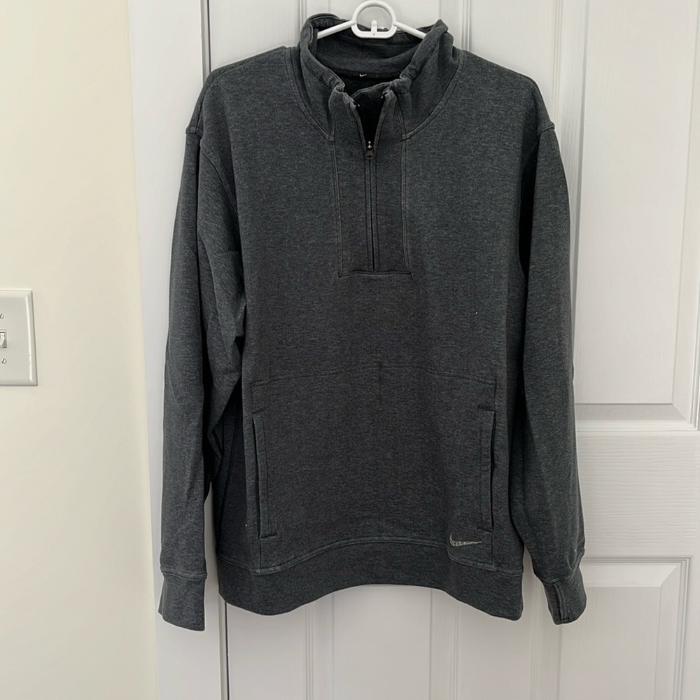 Nike Yoga Quarter Zip Gray Men’s Size Large